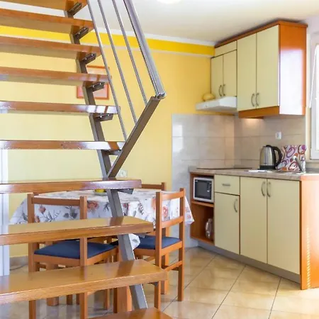 Rossa 2 Apartment *