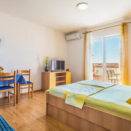 Appartement Rossa 2 Tučepi