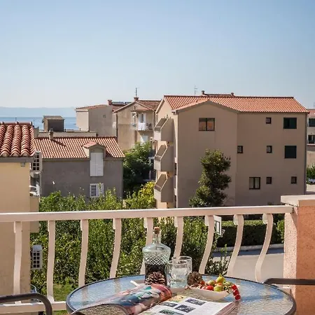 Apartment Rossa 2