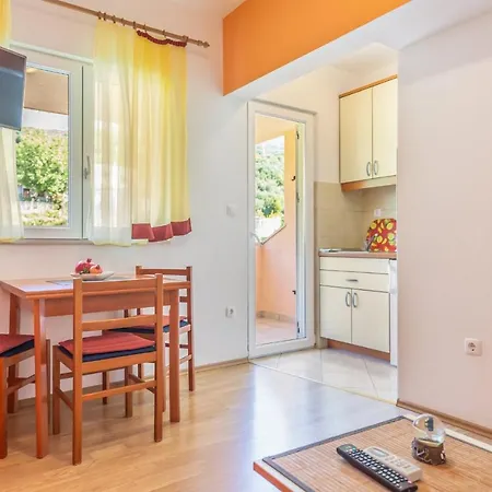 Rossa 2 Apartman
