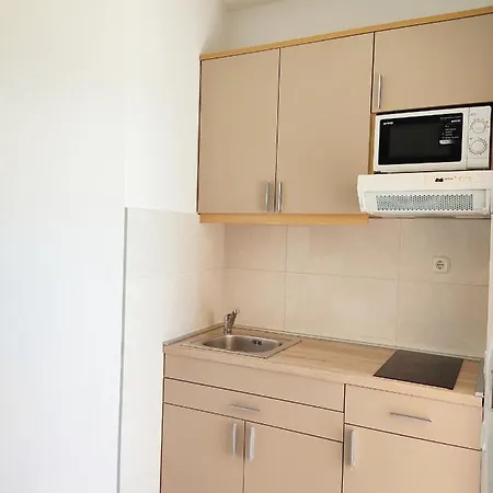 Apartment Rossa 2 *